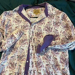 Cremieux Premium Denim bottom down casual dress shirt. Adult L. Paisley print